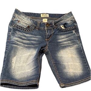 MUDD Bermuda Jean Shorts Size 1